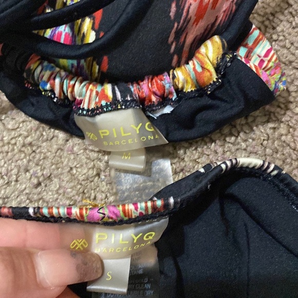 PilyQ Swimming Bundle - Picture 9 of 12